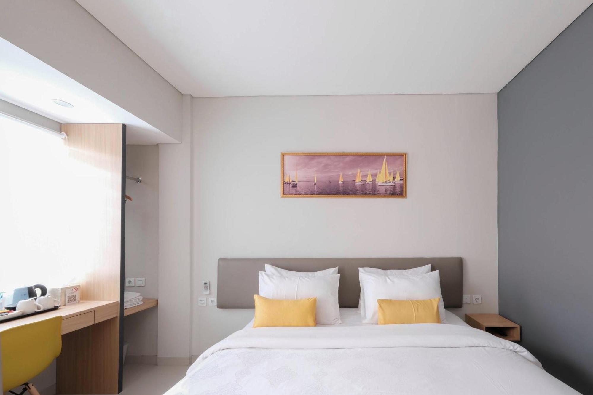 S101 Hotels Semarang Dış mekan fotoğraf