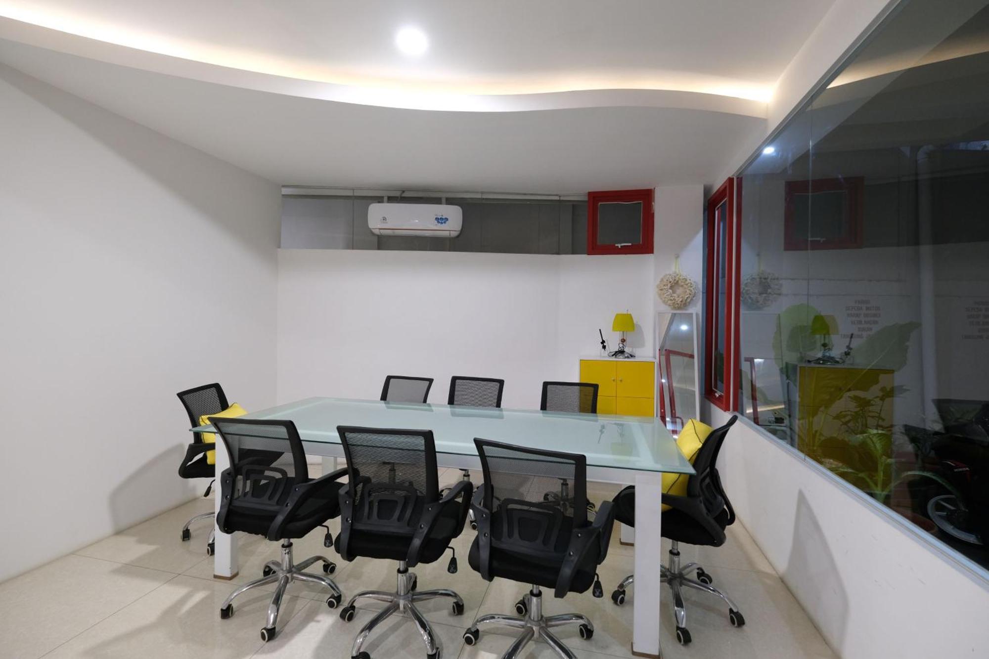 S101 Hotels Semarang Dış mekan fotoğraf